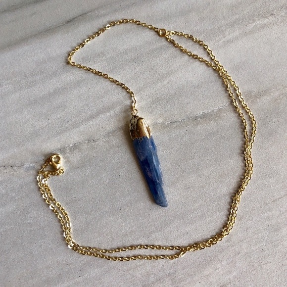 ❗️LAST❗️Raw Kyanite 14K Gold Lariat Necklace - Picture 4 of 8